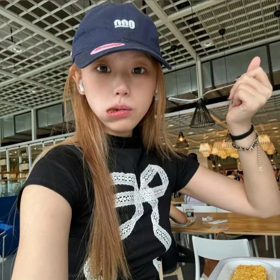 发光的河流